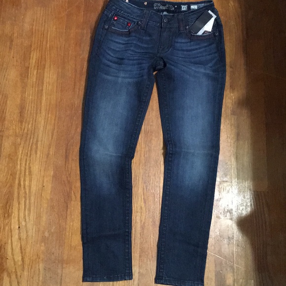 Miss Me Jeans - Picture 10 of 15